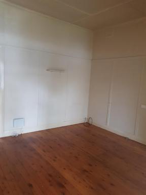 House For Lease - NSW - Wollongong - 2500 - CENTRAL 2 BED HOUSE  (Image 2)