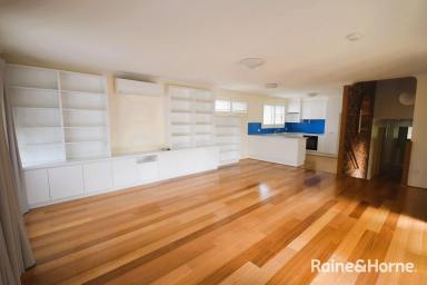 House For Lease - NSW - Nowra - 2541 - Stroll to the River  (Image 2)