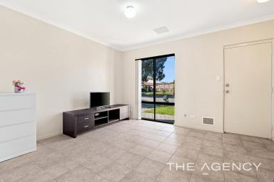 House For Sale - WA - Bentley - 6102 - Parkside Living That Meets Every Need!!  (Image 2)