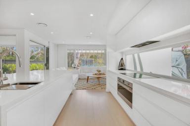 House For Lease - NSW - Bogangar - 2488 - Luxury Coastal Living 6 Bedroom Home + Self-Contained Studio in Prime Cabarita Beach Location - Fully Furnished - Garden and Lawn Maintenance Incl.  (Image 2)