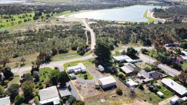 House For Sale - VIC - Ouyen - 3490 - Successful Airbnb!  (Image 2)