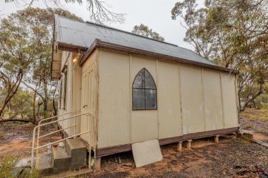 House For Sale - VIC - Walpeup - 3507 - Faith will guide you home!  (Image 2)