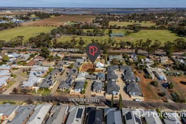 House For Sale - VIC - Mildura - 3500 - Dual Block with Income & Future Growth Potential  (Image 2)