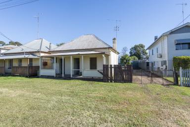 House Auction - NSW - Grafton - 2460 - BLANK CANVAS - ENDLESS POTENTIAL  (Image 2)