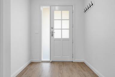 House For Sale - VIC - Mildura - 3500 - Family living at its Best  (Image 2)