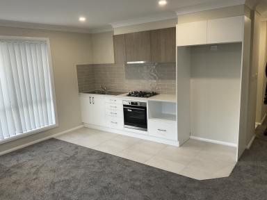 House Leased - NSW - Tamworth - 2340 - NEW ONE BEDROOM GRANNY FLAT  (Image 2)