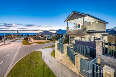 House For Sale - WA - Jindalee - 6036 - Location Location Location  (Image 2)