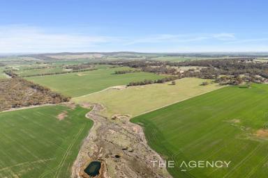 Acreage/Semi-rural For Sale - WA - Greenhills - 6302 - "The Ultimate Escape to the Country"  (Image 2)