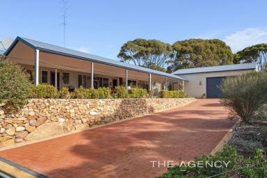 Acreage/Semi-rural For Sale - WA - Greenhills - 6302 - "The Ultimate Country Escape "  (Image 2)