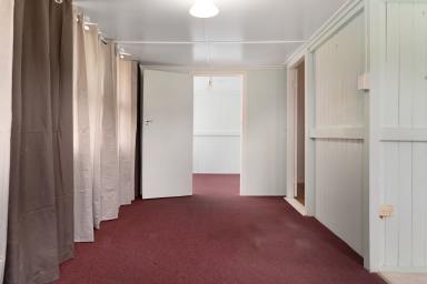 House For Lease - QLD - Newtown - 4305 - Perfect Blend of Charm and Functionality in Quiet Street  (Image 2)