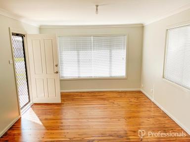 House Leased - NSW - West Tamworth - 2340 - Newly Renovated Home  (Image 2)