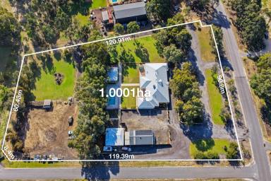 House For Sale - WA - Two Rocks - 6037 - In a word: Lifestyle  (Image 2)