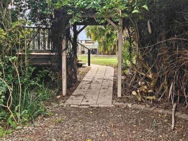 Lifestyle For Sale - QLD - Barlil - 4605 - MURGON LIFESTYLE  (Image 2)