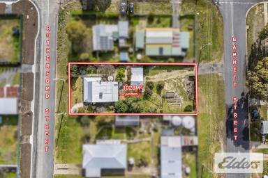 House For Sale - VIC - Avoca - 3467 - Renovated Cottage with Rear Access and Modern Comforts  (Image 2)
