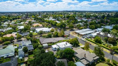House For Sale - VIC - Hamilton - 3300 - 'Glenrose' - Heritage Charm & Lifestyle Comfort in the Heart of Church Hill  (Image 2)