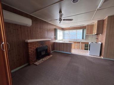 House For Sale - TAS - Deloraine - 7304 - Room to Develop!  (Image 2)