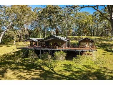 Lifestyle For Sale - NSW - Coolongolook - 2423 - Exceptional Living  (Image 2)