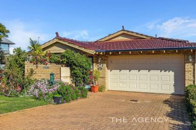House For Sale - WA - Como - 6152 - Rare Como 2-Storey Sanctury in Riverside Location with Views  (Image 2)
