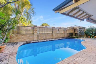 House For Sale - WA - Como - 6152 - Rare Como 2-Storey Sanctury in Riverside Location with Views  (Image 2)