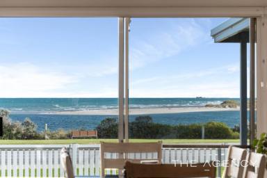 House For Sale - WA - Safety Bay - 6169 - Made for Family, Built for Life  (Image 2)
