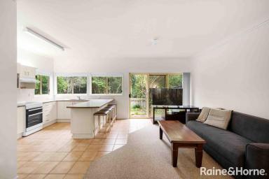 Villa Sold - NSW - Bomaderry - 2541 - Empty and Ready To Move! (Image 2)