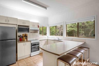 House For Sale - NSW - Bomaderry - 2541 - Villa Backing Onto Reserve  (Image 2)