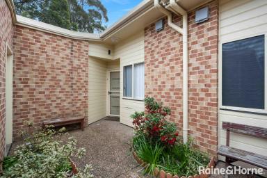 House For Sale - NSW - Bomaderry - 2541 - Villa Backing Onto Reserve (Image 2)