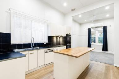 House For Sale - VIC - Bendigo - 3550 - Convenient Living in a Prime Bendigo Location  (Image 2)