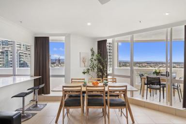 Apartment For Sale - QLD - Surfers Paradise - 4217 - Unbeatable Value! Level 7 Beachfront Apartment in Iconic Focus Building – Investor’s Dream  (Image 2)
