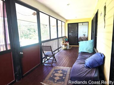 House For Sale - QLD - Macleay Island - 4184 - Possible dual living with views to Straddie  (Image 2)