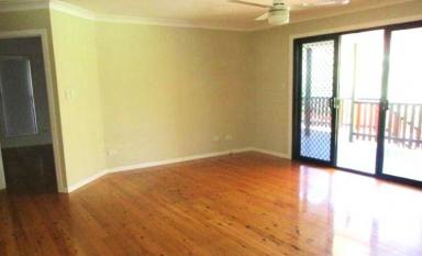 House For Sale - QLD - Macleay Island - 4184 - Possible dual living with views to Straddie  (Image 2)