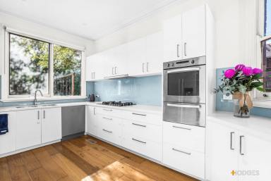 House Leased - VIC - Parkdale - 3195 - Charming Victorian Elegance Meets Modern Comfort – Stunning 5BR Home with Bay Views in Parkdale, Victoria!  (Image 2)
