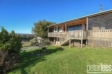 House For Sale - TAS - Beauty Point - 7270 - Renovation-Ready Large Home with Water Views  (Image 2)