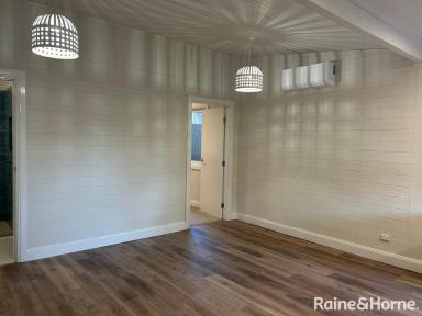 Flat For Lease - NSW - Bowral - 2576 - Newly Renovated Cottage  (Image 2)