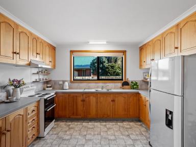 House For Sale - TAS - Turners Beach - 7315 - Relaxed Coastal Living in Beautiful Turners Beach  (Image 2)