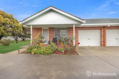 House For Sale - NSW - West Tamworth - 2340 - 2 Bedroom Unit  (Image 2)