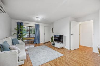 Unit For Lease - WA - Como - 6152 - QUIET LIVING  (Image 2)
