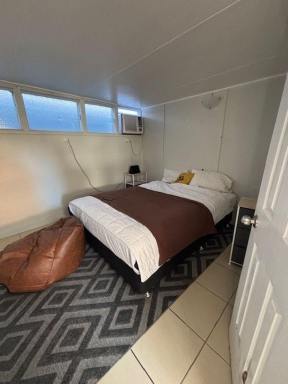 House For Sale - NSW - Collarenebri - 2833 - 4 Bedroom Home Plus Butcher Shop!  (Image 2)