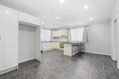 House For Sale - NSW - Lithgow - 2790 - Neat as a Pin with Sunset Views – Move Straight In!  (Image 2)