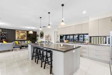 House For Sale - VIC - Huntly - 3551 - Modern Family Living on a Generous Block – Space, Style, and Convenience  (Image 2)
