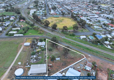 Residential Block For Sale - NSW - Temora - 2666 - ACRE Block - Ready to Build or Develop  (Image 2)