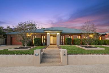 House For Sale - VIC - Maiden Gully - 3551 - Quality Custom-Built Home in Premium Maiden Gully Address  (Image 2)