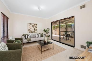 Townhouse For Sale - WA - Como - 6152 - LOW MAINTENANCE LIFESTYLE LIVING!  (Image 2)