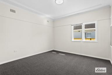 House For Lease - NSW - Wollongong - 2500 - Sensation CBD, Beach & Golf Course Location  (Image 2)