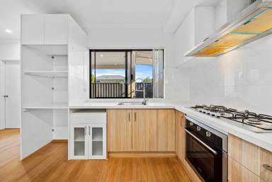 Townhouse For Sale - WA - Bentley - 6102 - Modern, Low-Maintenance & Perfectly Positioned  (Image 2)