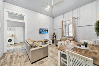 House For Sale - QLD - Bundaberg West - 4670 - RENOVATED HOME ON 1,012M2 WITH TWO BATHROOMS & THREE PLUS BEDROOMS!  (Image 2)