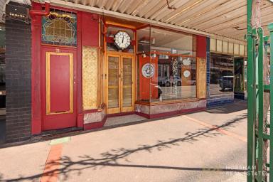 House For Sale - VIC - St Arnaud - 3478 - Charming Home & Shopfront in the Heart of St Arnaud  (Image 2)
