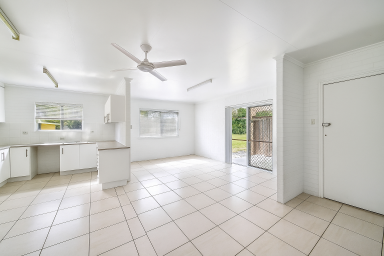 House For Lease - QLD - Lake Macdonald - 4563 - Power and Water Included - Lowest 3 Bedroom Home in the Heart of Lake MacDonald  (Image 2)