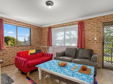 Unit For Sale - NSW - Old Bar - 2430 - DOLLARS AND SENSE  (Image 2)