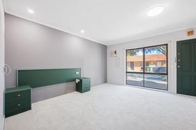 Unit For Sale - VIC - Red Cliffs - 3496 - SALE OF THE CENTURY  (Image 2)